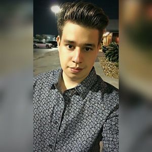 Meet your Posher, Diego